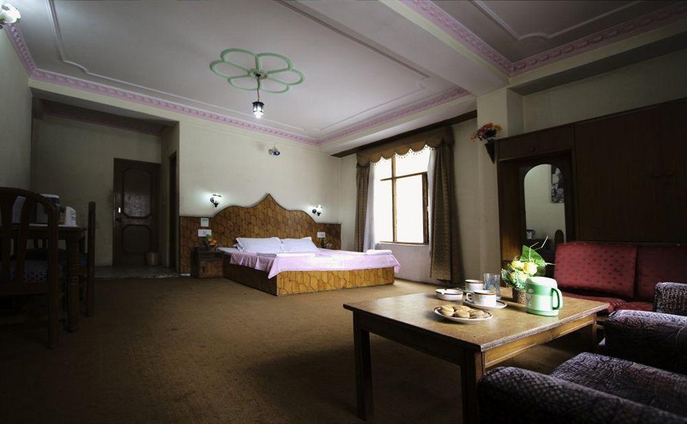 Hotel The Shivalik Manāli Zewnętrze zdjęcie