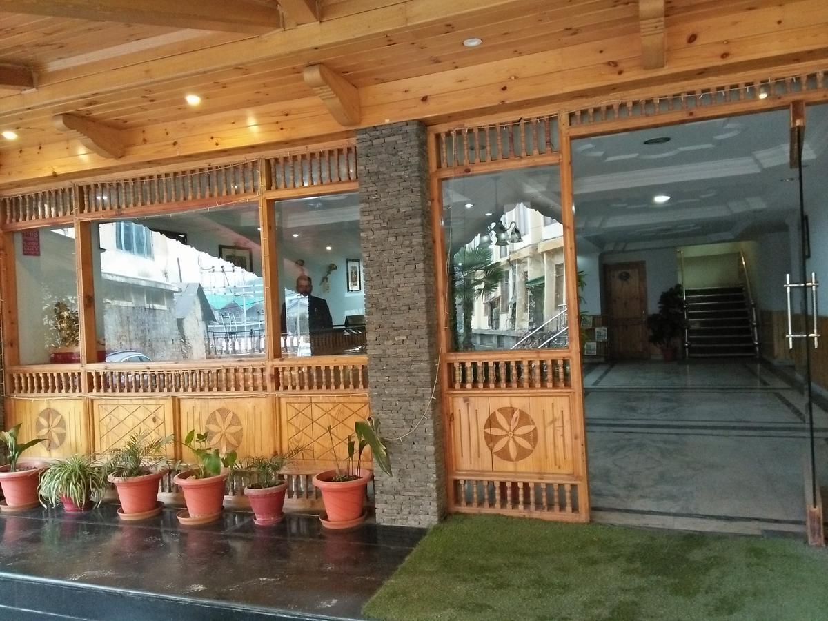 Hotel The Shivalik Manāli Zewnętrze zdjęcie