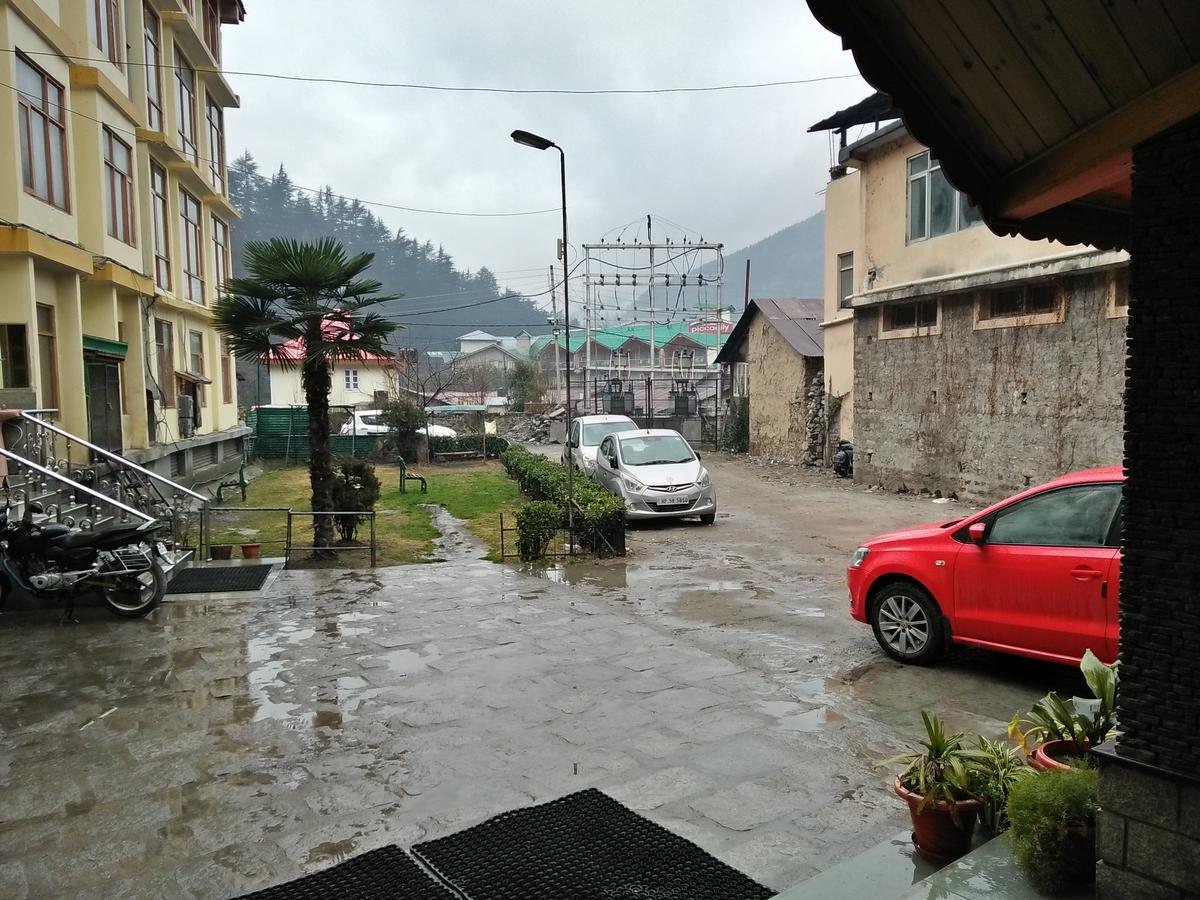 Hotel The Shivalik Manāli Zewnętrze zdjęcie