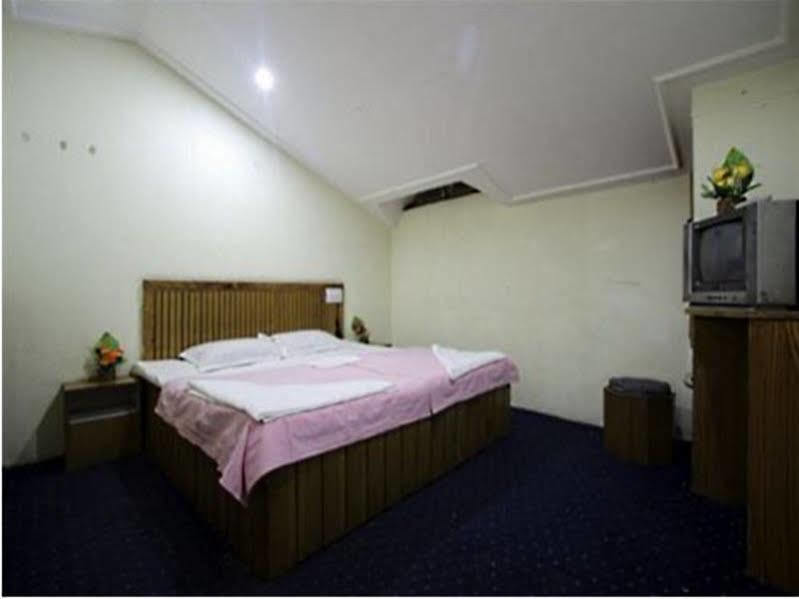 Hotel The Shivalik Manāli Zewnętrze zdjęcie